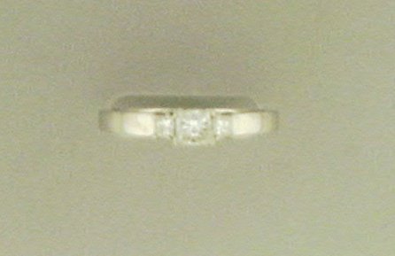 147-01204.jpg